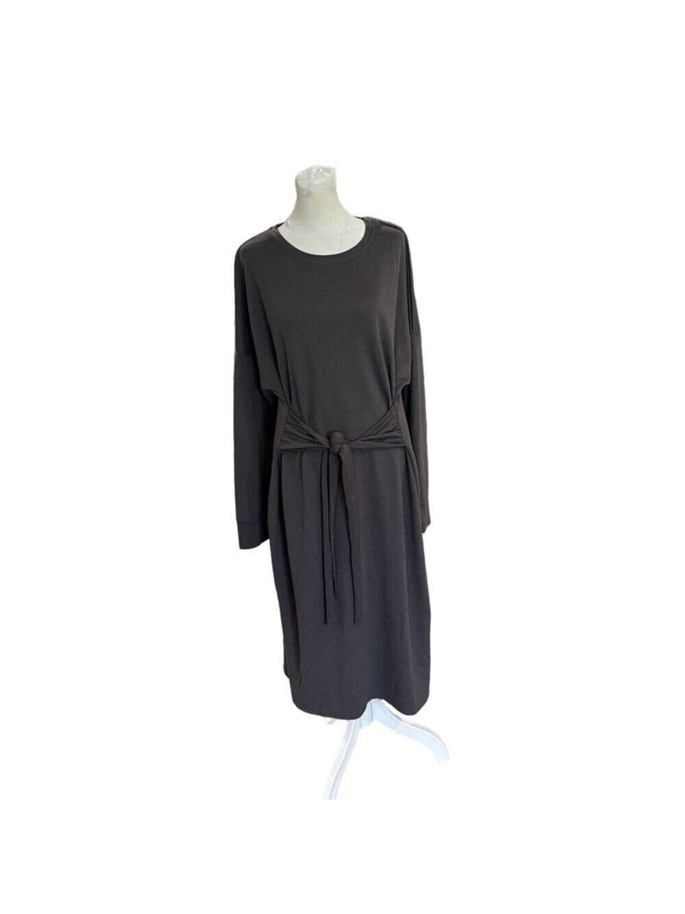 Umgee Size L gray long sleeve knit midi dress  self ties. Neutral minimalist